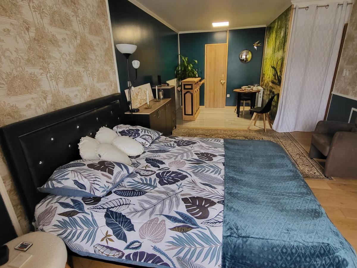 Choisy Le Jacuzzi Bed & Breakfast Ngoại thất bức ảnh