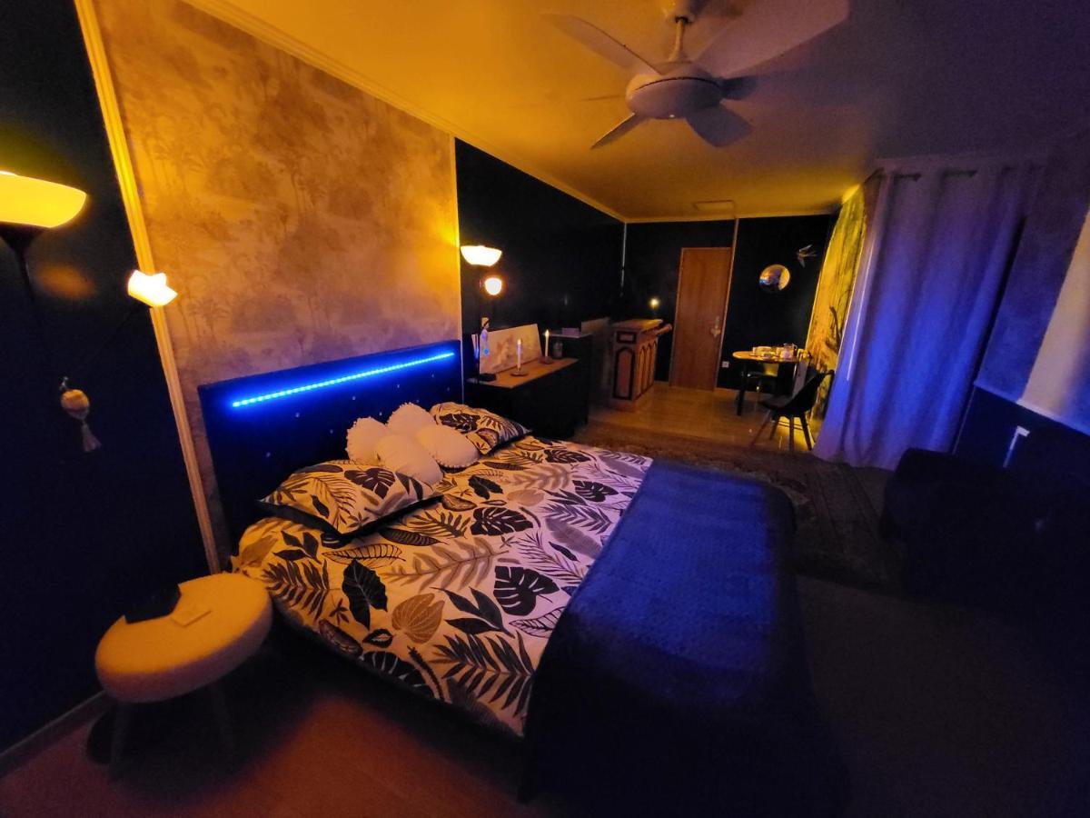 Choisy Le Jacuzzi Bed & Breakfast Ngoại thất bức ảnh